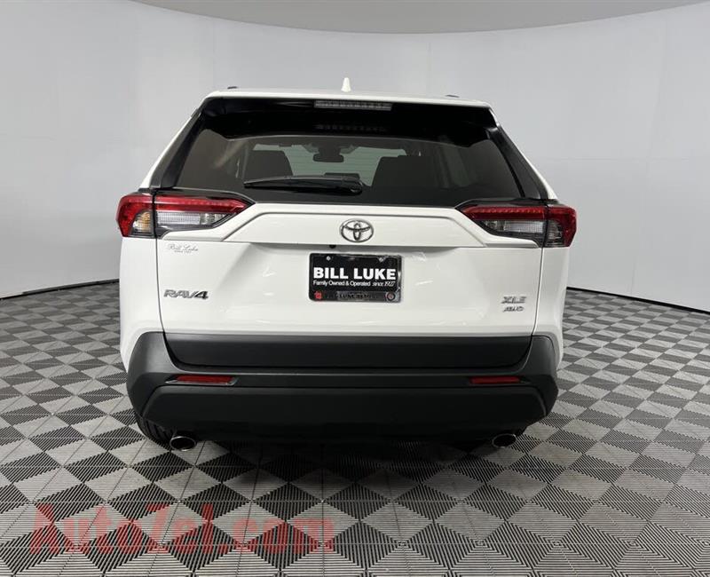 2022 Toyota RAV4 XLE AWD....whatsapp... +1(438)255-3341