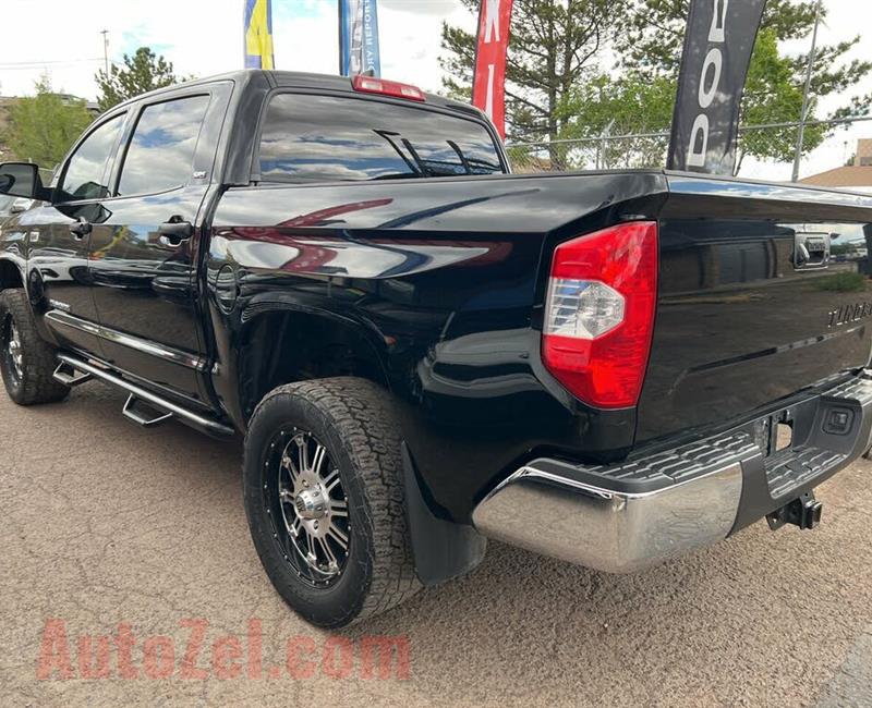 2020 Toyota Tundra SR5 CrewMax RWD whatsapp... +1(438)255-3341