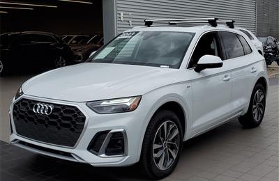 2023 Audi Q5 quattro Premium whatsapp... +1(438)255-3341