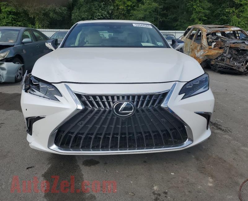 2023 Lexus ES 300h Ultra Luxury............contact me on whatsaspp 0557266210