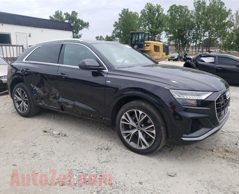 2021 Audi Q8 3.0 Premium Plus............contact me on whatsaspp 0557266210