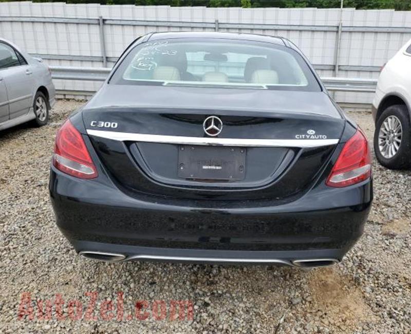 2018 Mercedes-Benz C 300 2.0L............contact me on whatsaspp 0557266210