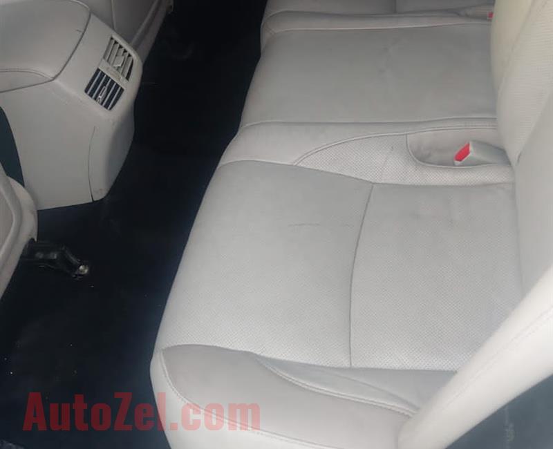 Lexus ES350 2011