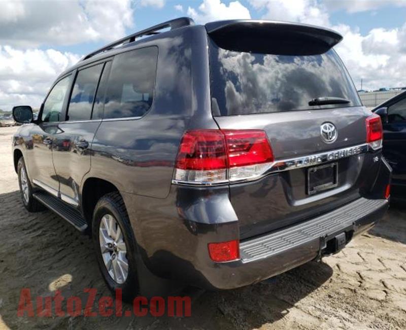 2018 Toyota Land Cruiser......contact me on whatsaspp 0557266210
