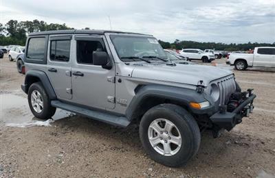 2020 Jeep Wrangler, Sport.....contact me on whatsaspp...