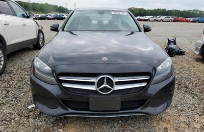 2018 Mercedes-Benz C 300 2.0L............contact me on...