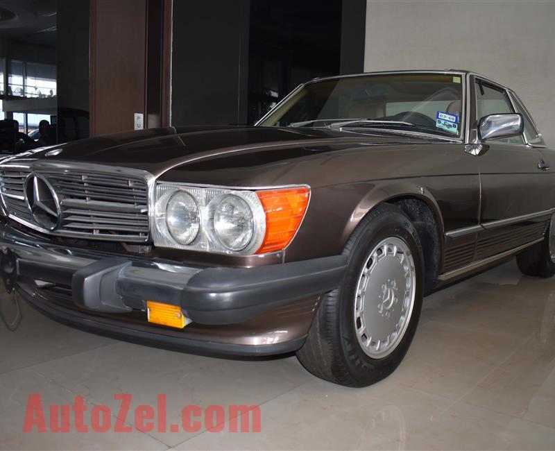 MERCEDES-BENZ SL560- BROWN COLOR