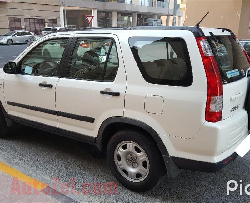 HONDA CRV 2006 LADY DRIVEN AL FUTTAIM